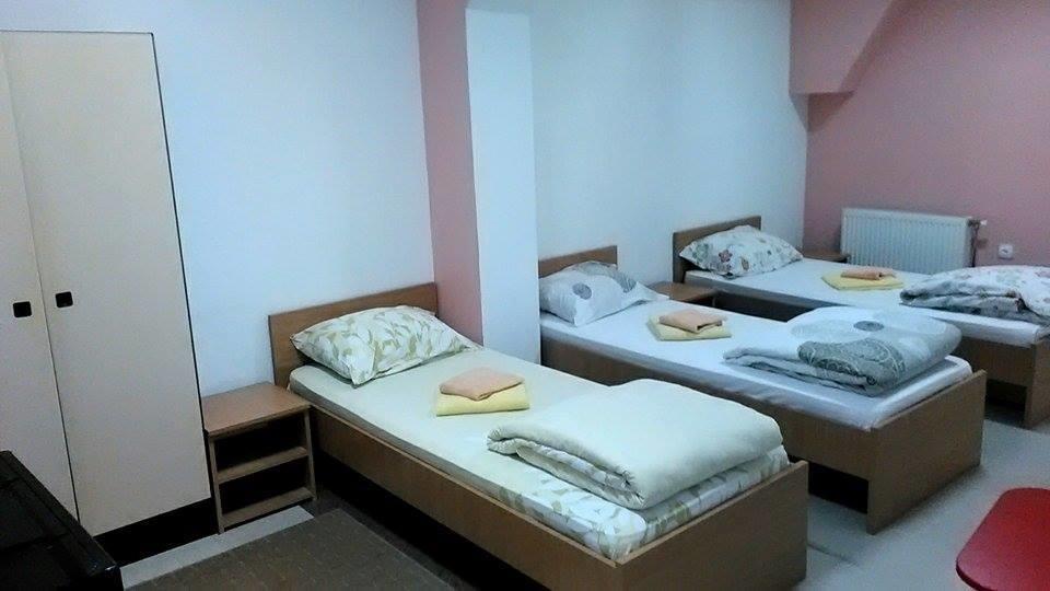 Hostel Paparazzo & Apartmens Kikinda Room photo
