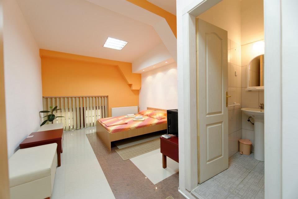 Hostel Paparazzo & Apartmens Kikinda Room photo
